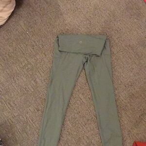 Green leggings